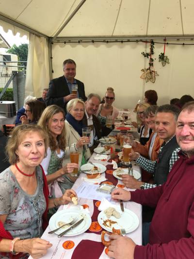 Gute Stimmung beim Straenfest, 03.09.2017 - 